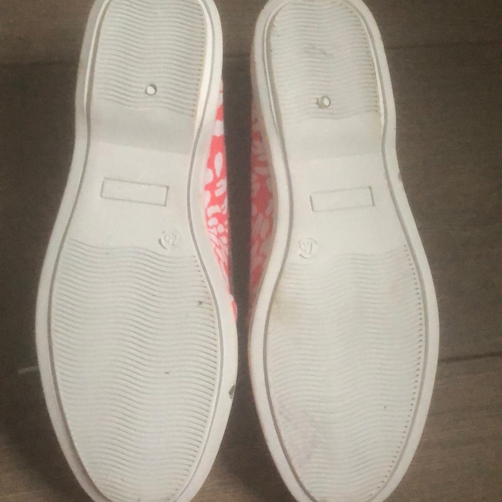 Shoes - Picture 4 of 4